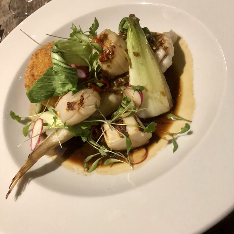 #fridayfood #lunchtime <a href="/thefontmell/">The Fontmell</a> from #headchef Tom...

Chargrilled Scallops|| Smoked Salmon Risotto|| Fennel Pollen|| Micro Rocket 

Get, Set &amp; EAT with us #thefontmell #awardwinningfood #michelinguide #michelinguidefood bit.ly/2GLo1Wn