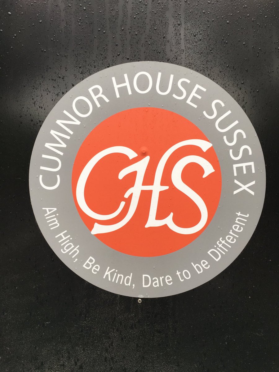 RupertConnell1's tweet photo. A very enjoyable visit to ⁦@CumnorHouse⁩ on a cold misty day. Plenty of very happy and engaging pupils and some impressive buildings, not least the magnificent new Peake (after Tim Peake the astronaut) building housing the sciences, DT and maths which is outstanding. https://t.co/ruA76JcDWU