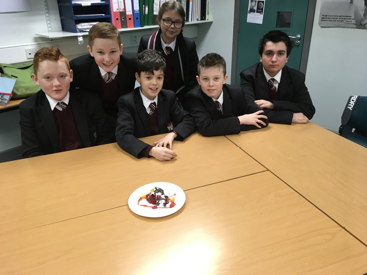 ulidiacollege's tweet photo. Jelly Volcanoes being used by year 8 to explore the properties of lava. #geography #ediblegeography #yum https://t.co/WgVDqvJdRM