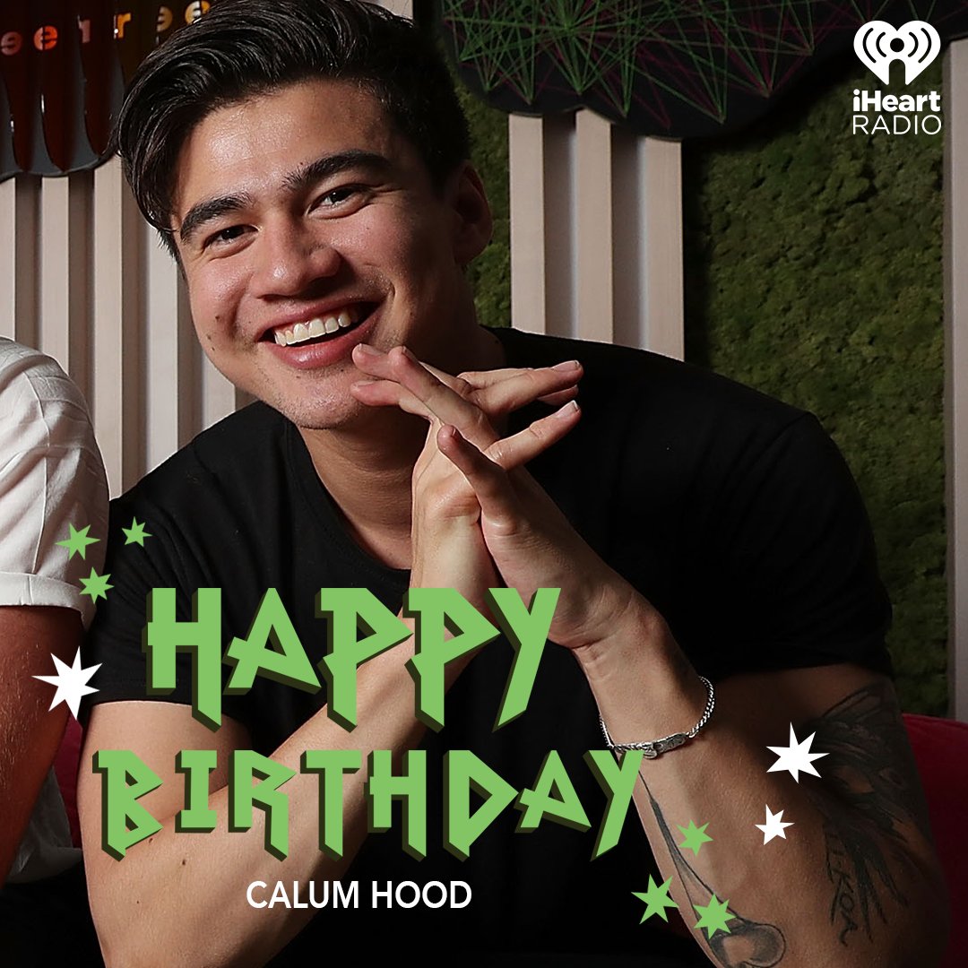 23 looks good on you! Happy Birthday @Calum5SOS! https://t.co/V2yI4vRv5K