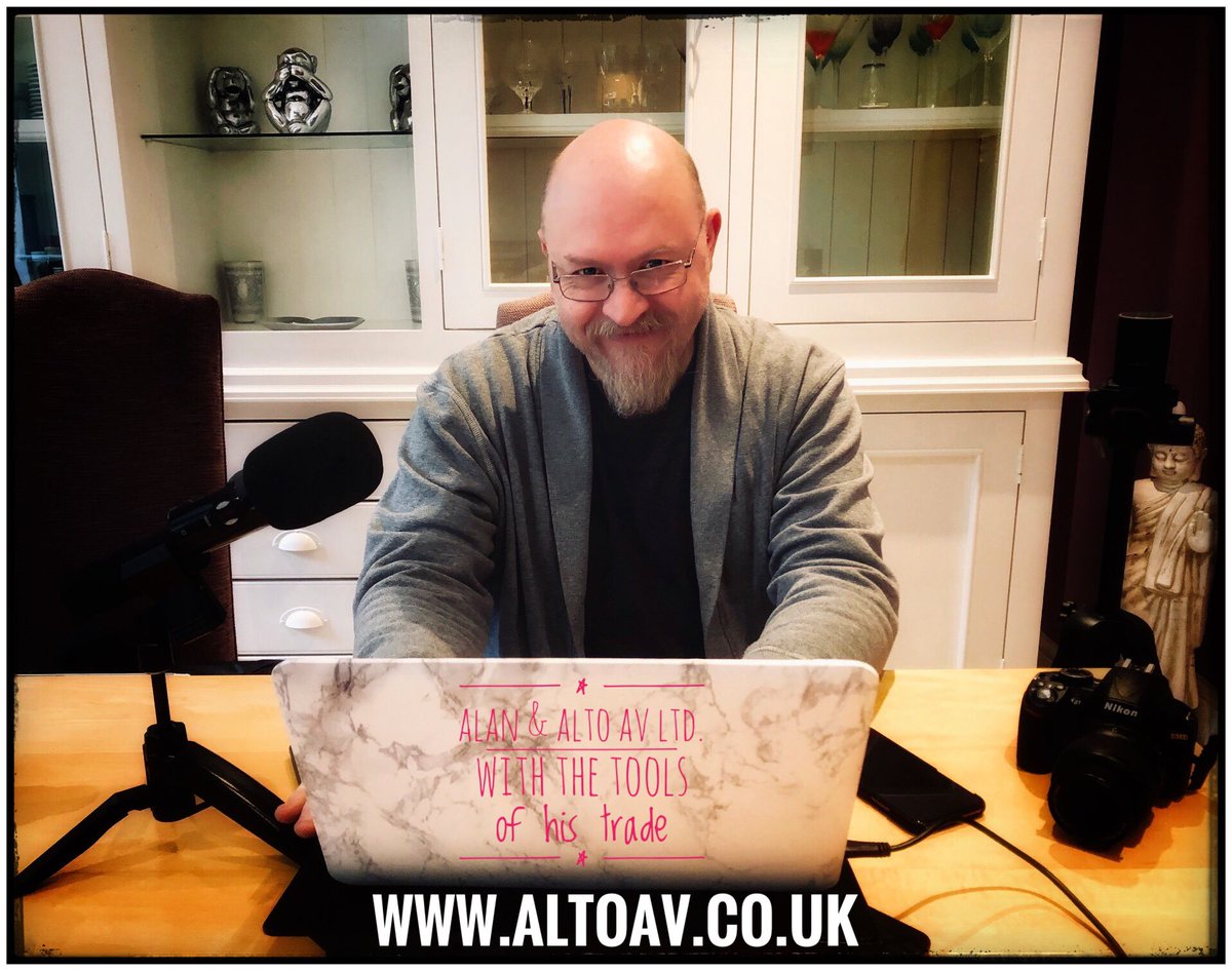 AlToAVuk's tweet image. AlToAV &amp;amp; Dr M working together to entertain.