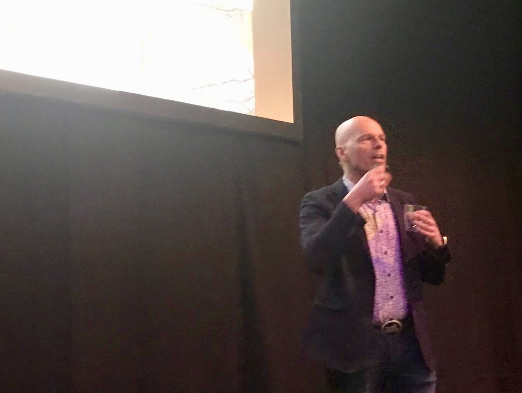 MotoArtDDV's tweet image. Fantastisch om weer eens wat @Leraarvhjaar buddy’s te zien op de #NOT2019 Bijzonder om er nu ook eens te mogen spreken.