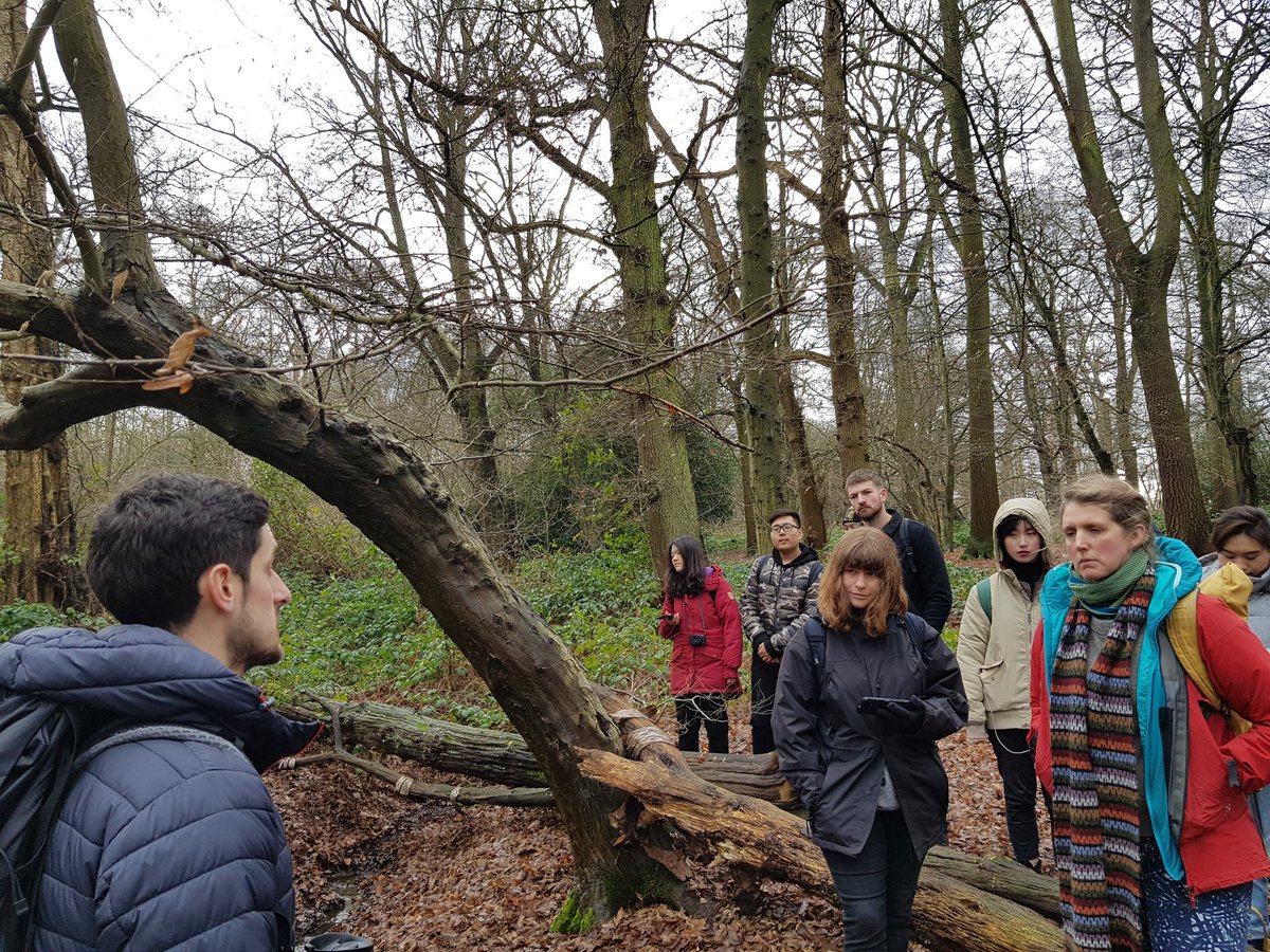 Learning about #SustainableStrategies for #floodprevention in #HistoricLandscapes and beyond with @Thames21 as part of MSc Sustainable Heritage @UCL_ISH. #SustainableHeritage @Kcurran6K @MayCassar