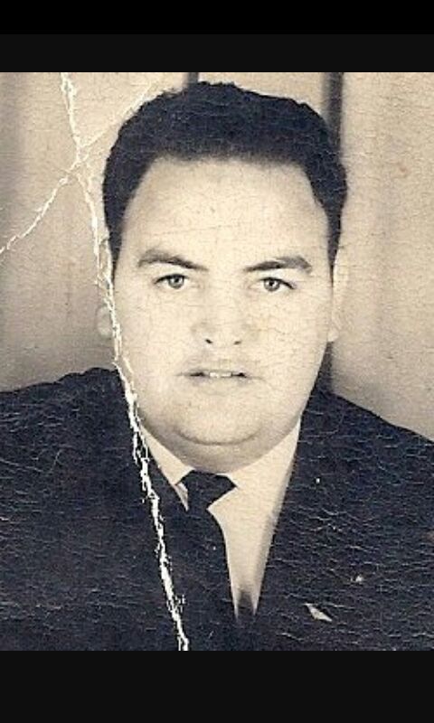 fidelsenador's tweet photo. Han sido 45 años de lucha...45 años buscando justicia. Nunca descansamos. Nos dejaste una madre maravillosa, pero siempre existió tu vacío. Te amamos!! Hoy estamos a horas que quien te quitó la vida pueda ser condenado.#JusticiaParaEspinozayOliva https://t.co/t5bQPcsS3h