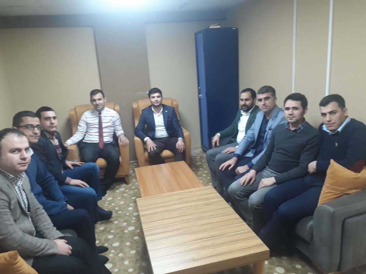 Oğuzeli ilçe yönetimini ziyaret ederek İstişarelerde bulunduk.