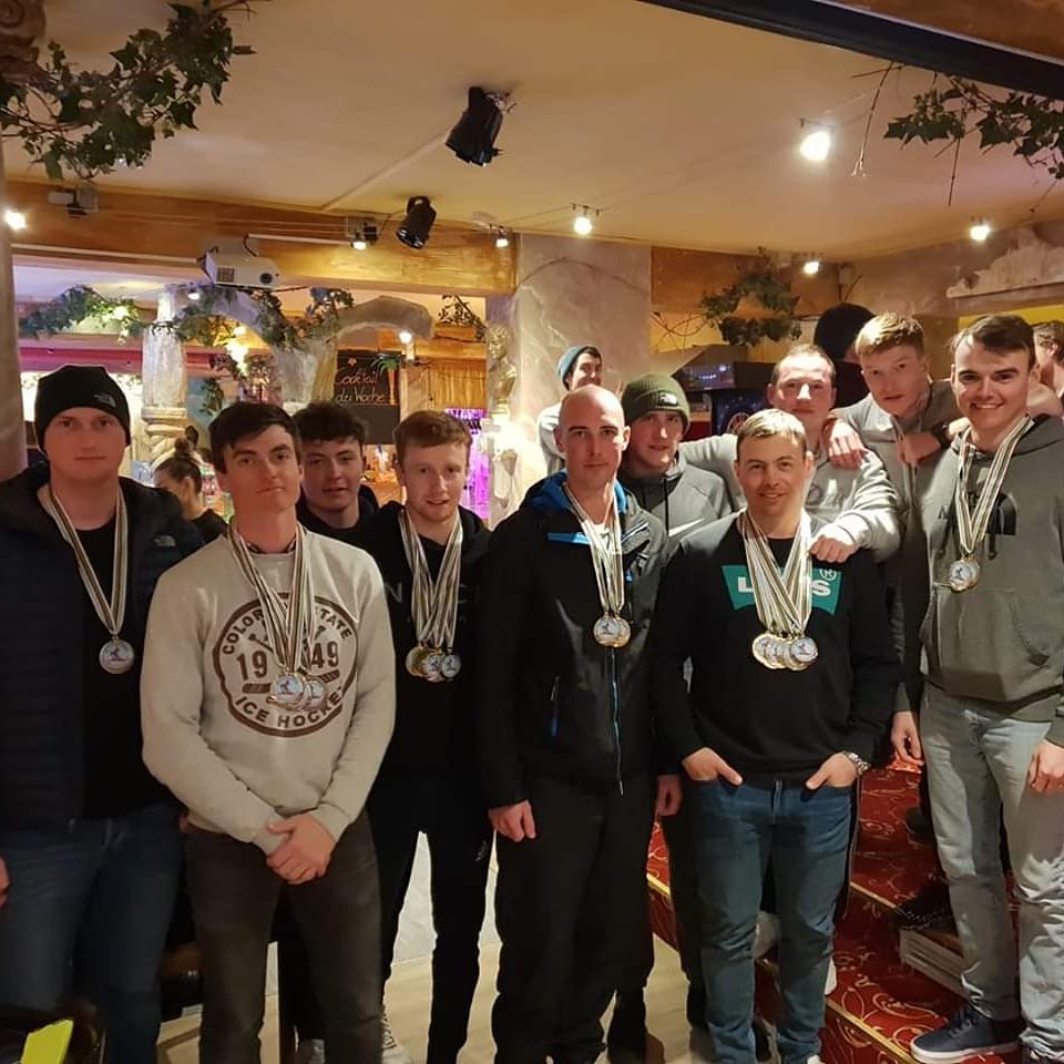 3RSMERegt (@3rsmeregt) on Twitter photo Success for the 3 RSME Snowboarding team. Top Senior Rider - Sgt Hudson, Top Novice Rider - Spr Jarvis and also being crowned Corps CHAMPIONS! #snowboarding #slalom #bordercross #park #freestyle #3RSME #SapperPower #FindWhereYouBelong #YourArmyNeedsYou
@sappersnowboard <a href="/rews/">Ruth Slatter</a> Success for the 3 RSME Snowboarding team. Top Senior Rider - Sgt Hudson, Top Novice Rider - Spr Jarvis and also being crowned Corps CHAMPIONS! #snowboarding #slalom #bordercross #park #freestyle #3RSME #SapperPower #FindWhereYouBelong #YourArmyNeedsYou
@sappersnowboard <a href="/rews/">Ruth Slatter</a>