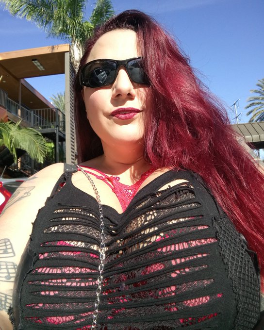 Good to be home #valleygirl #california #lawoman https://t.co/H3i7xV1KrX<a href="/tag/valleygirl"class="tags">#valleygirl</a><a href="/tag/california"class="tags">#california</a><a href="/tag/lawoman"class="tags">#lawoman</a>