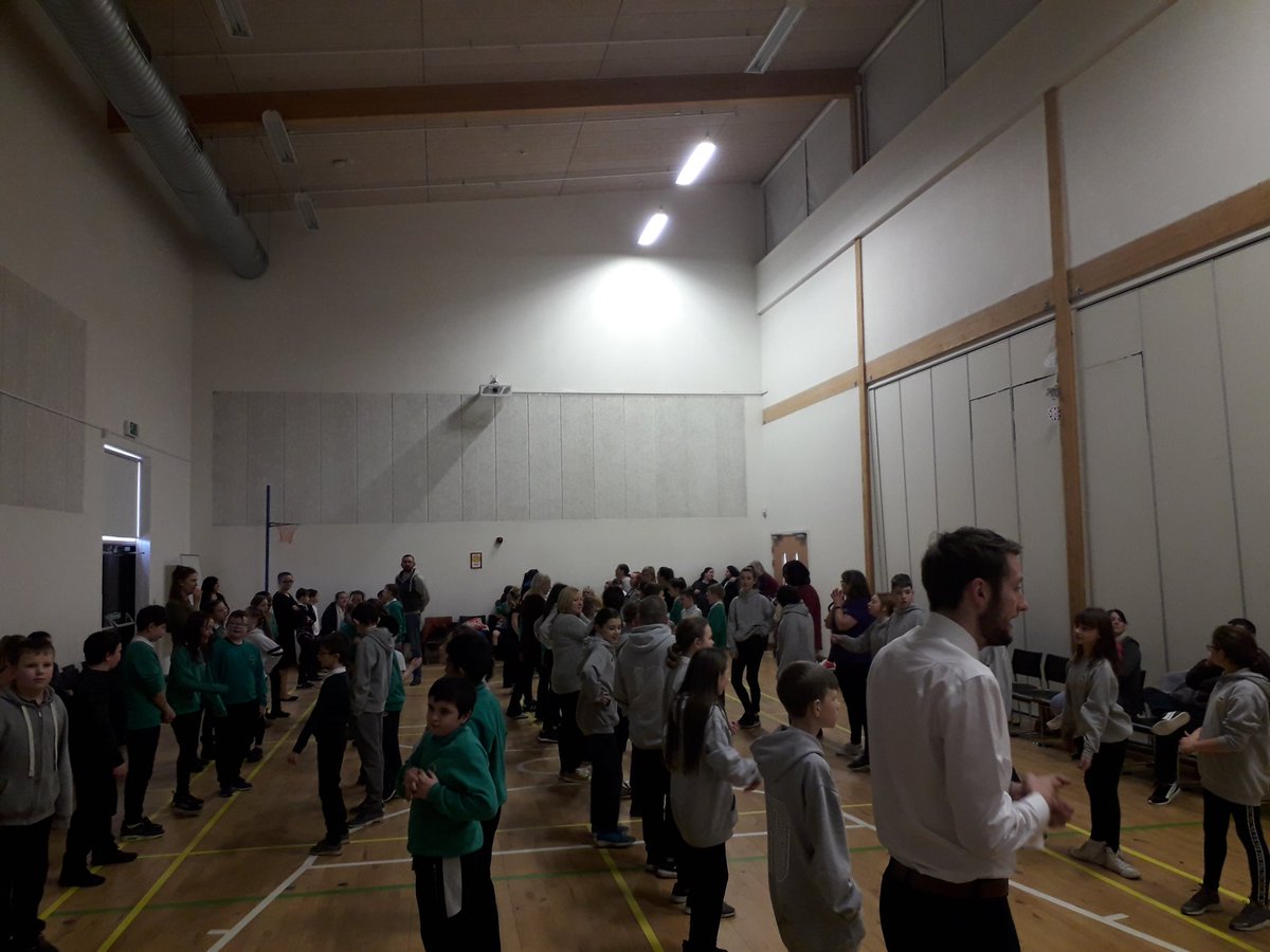 What a fabulous day! Burns Danceathon with over 100 parents, smiles all around and an Assembly on our value of respect through the eyes of Robbie Burns. #progressnotperfection #wellbeing4all #💖TeamMP #ProudHT