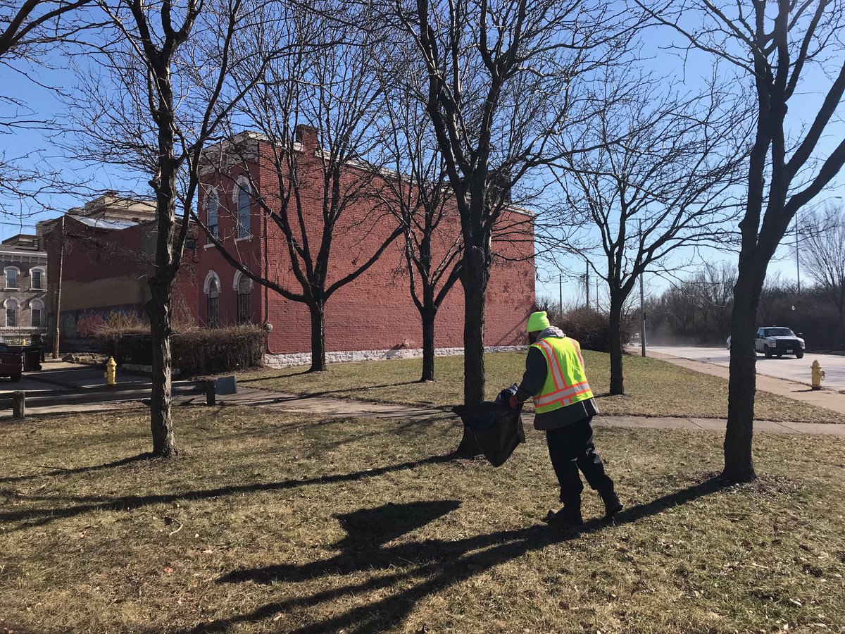 Public Services On Twitter Dps Crews Are Hard At Work Cleaning Up Mudslides Filling Potholes Litter Picking And Much Much More Did You Know These Are The Same Men And Women Who