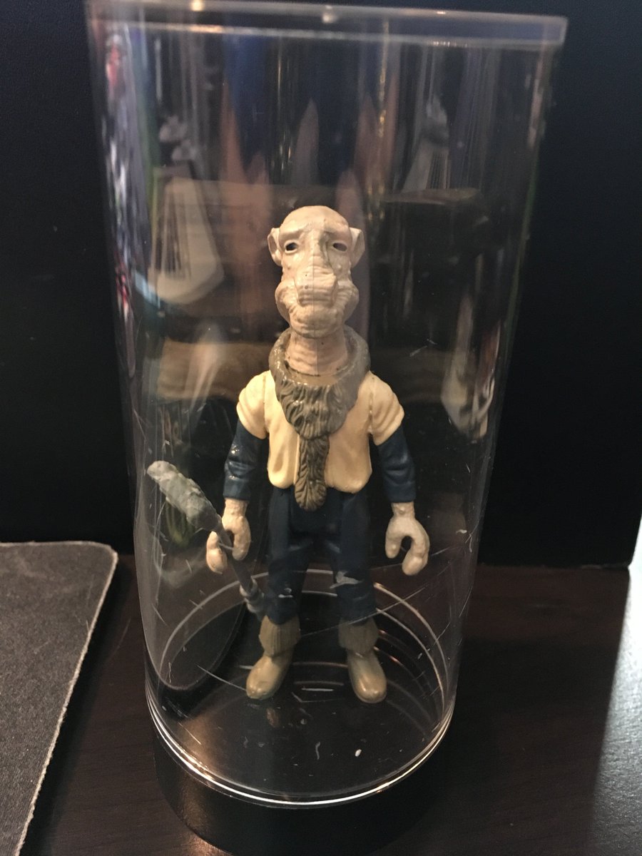ArtEddy3's tweet image. A big thank you to fellow Star Wars fan, Sam Christensen for the Yakface figure. One of the most sought after figure. Just got it today! Thank you Sam. MTFBWY! #StarWars #YakFace