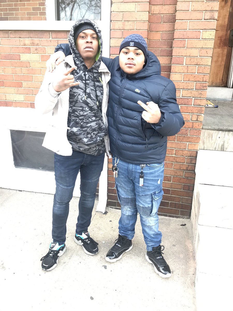 fatron19's tweet image. My dawgs #FreeTip #FreeSweets 🔒