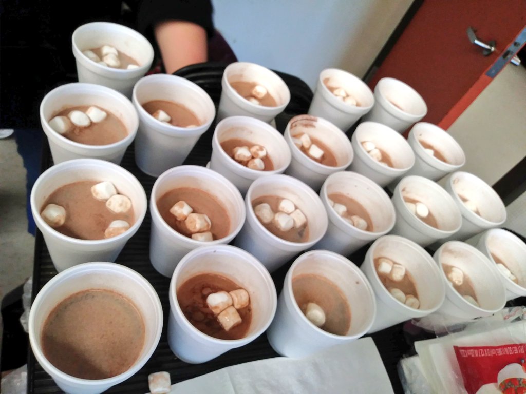 MrsRyan247's tweet photo. Not a bad way to start the day! Thank you @jcs_spo for the hot chocolate! And Queen Vanessa and the rest of 247 for collecting Box Tops! #FunFriday #boxtopwinners #jcsisthebest https://t.co/tptMESkSL4