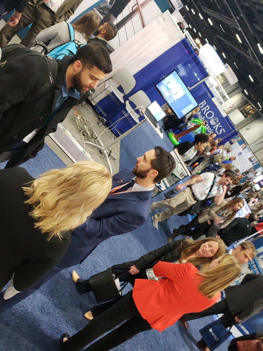 FOXRehab's tweet photo. 🤔Top 3 questions at booth 1713 at #aptacsm 🤔
1. How can you win $2,500?
A: Applications are at the booth.
2. Um, what does FOX do?
A: Our care is like an outpatient clinic, but with older adults in their homes.
3. How can I learn more?
A: https://t.co/xifcREdomn
#CSMwithFOX https://t.co/yoi4MEIGnk