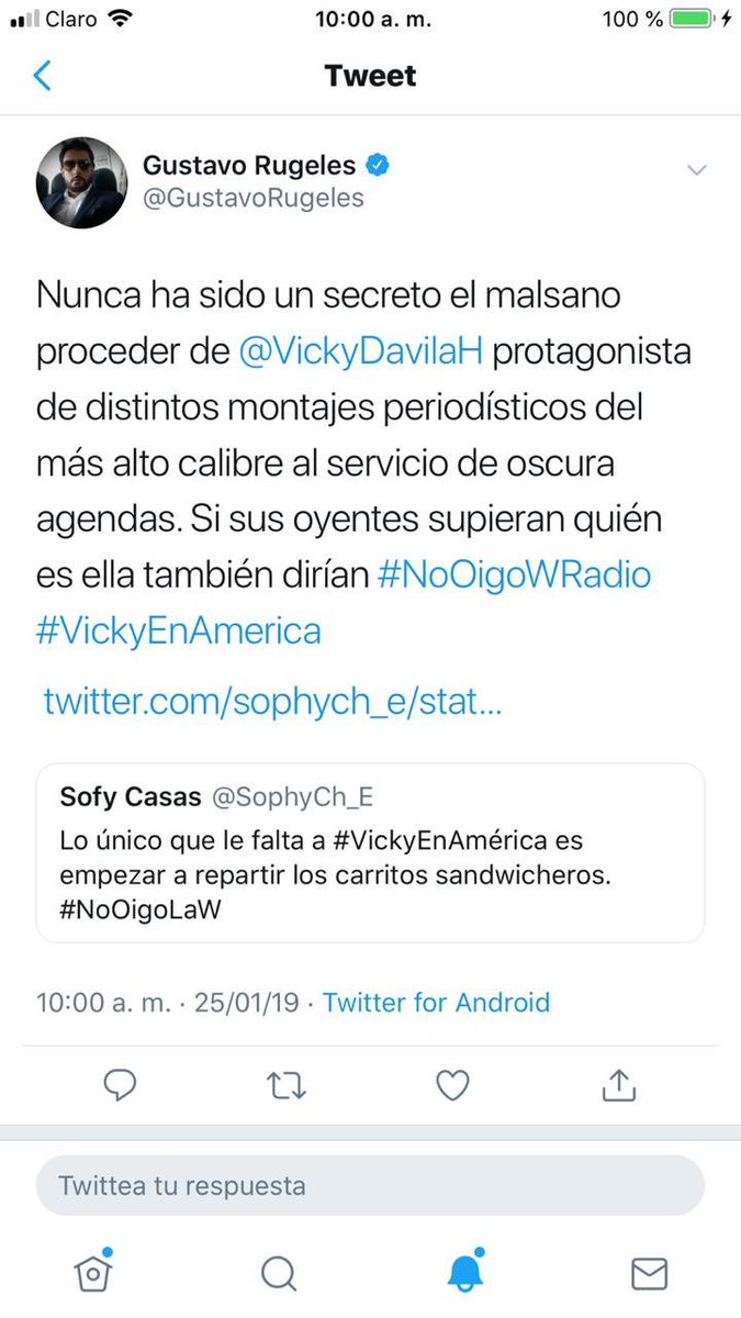 #SolidaridadConVickyDávila Nada raro que la ataquen en manada...