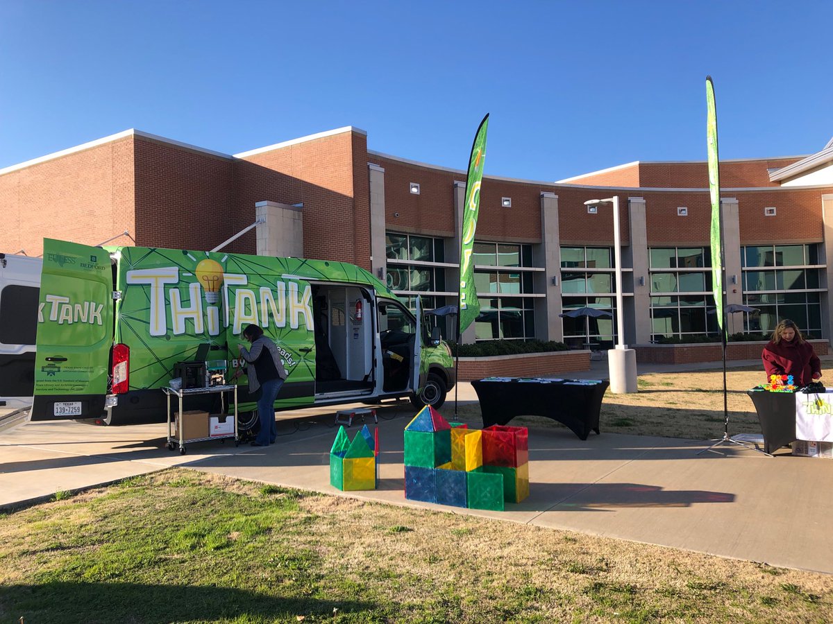 KieraE_TX's tweet photo. Getting the #HEBThinkTank is ready for its TV debut!!! @hebisd https://t.co/89jCWwH1h9
