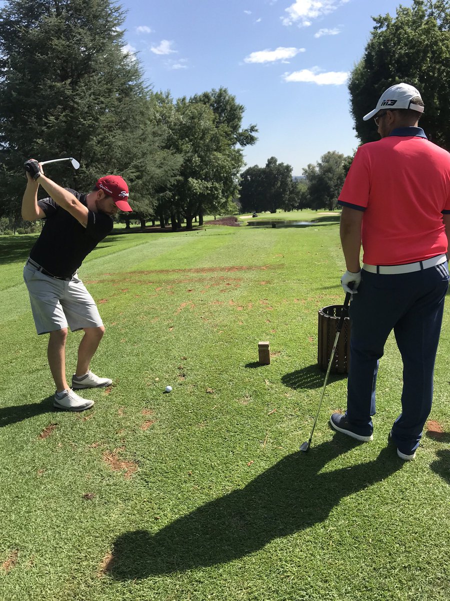 OG_Molefe's tweet image. Great day out with the boys at @Royal_JHB_Golf 👌🏾

⛳️......🏌🏾‍♂️

#InjectedTwistFace
#M5Driver