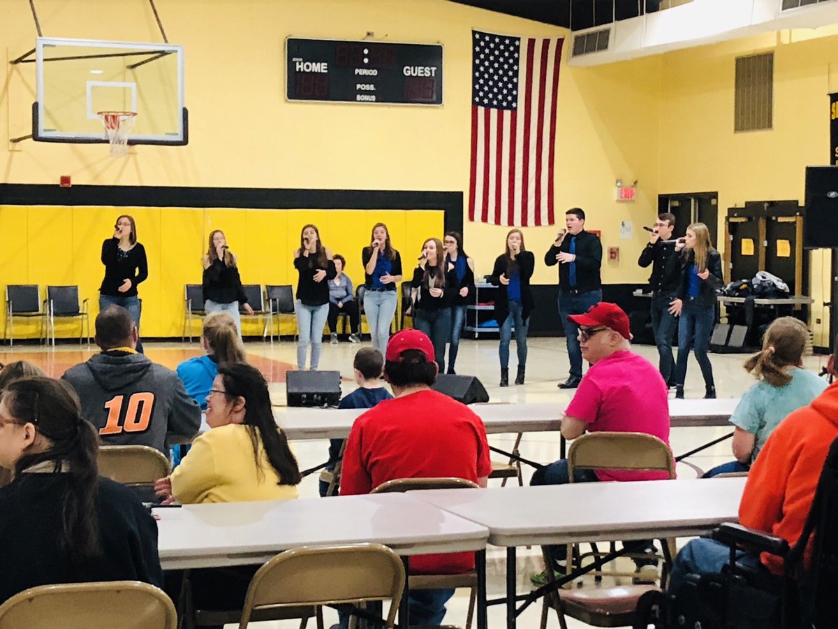 jacketcompany's tweet photo. Loved performing the the Seneca County Opportunity Center this morning! Thanks so much for inviting us! #acappella #JC #NRMusic https://t.co/YwhU9pB26l
