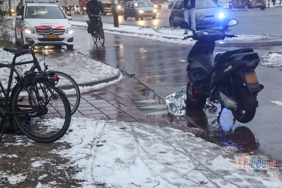 🚨 Scooterrijder gewond bij aanrijding met fietser in #Ede 112.press/QxTQQ6 112Ede https://t.co/80nENHU0mP