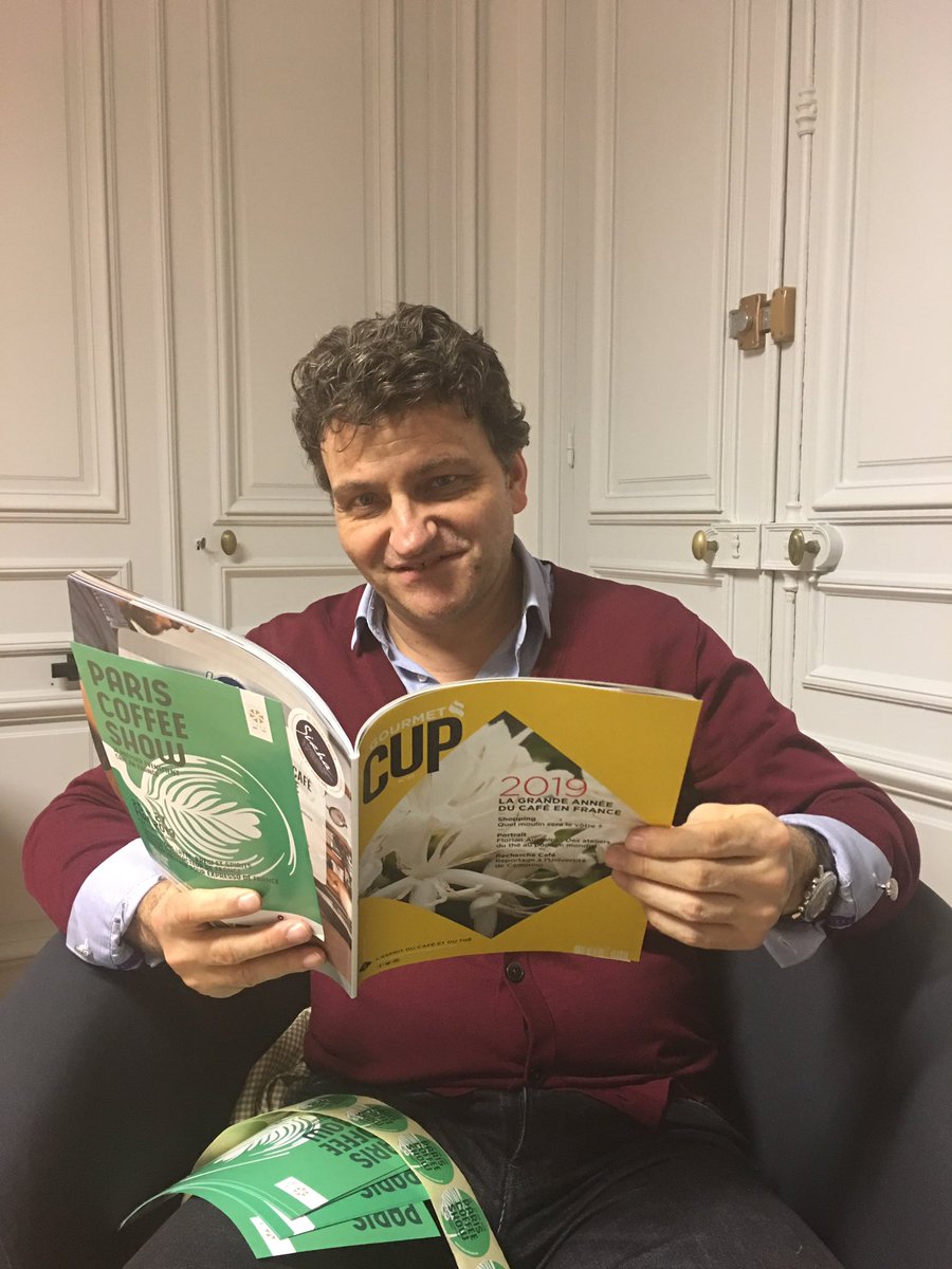 Collectif_Cafe's tweet photo. On partage un #café avec  Thierry Layec @GourmetCupMag au #collectifcafe et on échange sur le #pariscoffeeshow https://t.co/6L9pfiBMzL