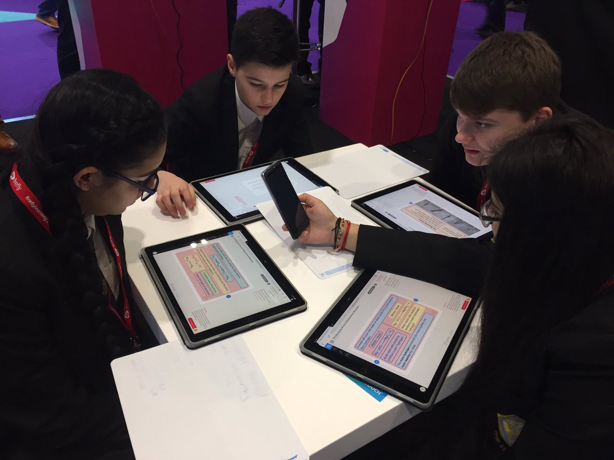 DJPyatt's tweet photo. @StreetlyAcademy @StreetlyScience    Year 10 student yesterday showing in every way why they are world class and today year 11 smashed it by all presenting live on the stand about the content they just learnt. All phenomenal! https://t.co/y69ndEwenX