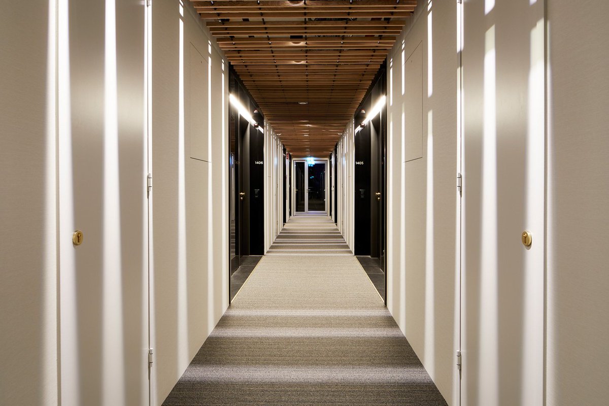 iGuzzini's tweet photo. #LuxuryWeekend New light for one of the first LEED Platinum certified four-star hotels in the world - the QO Amsterdam. #Trick #UnderscoreInOut and #iPro contributes to the structure’s sense of lightness.
More >https://t.co/fJm3H39b6n https://t.co/GiL51UVY3d