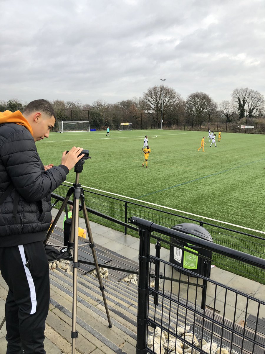 FSD_CACT's tweet photo. Was great to have @UniofGreenwich down filming the @CAFCTrust #post16academy game for player and team analysis
Supporting individual players @CollegeFitFind portals and a visit from @robinson_usa himself to #inspire the players πβ½οΈ
INTERESTED π
https://t.co/OQXwFh0R3i https://t.co/YVsfeBpZzR