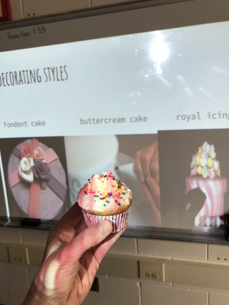 MrsSteinberg4's tweet photo. #geniushour presentations so far have been about designing a line of dog toys, building a website about soccer, determining your spirit animals (I’m an otter), and the history of cake designs. Yum! @ExeterLSS https://t.co/QegsVyyZ1x