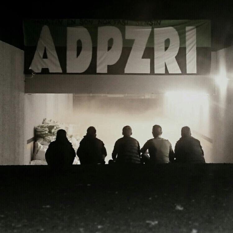 fkalmak90's tweet photo. Durmaz akar bu ırmak bir ömre bedel yanında olmak #ŞimdiDeğilseNeZaman https://t.co/T89g3QfusA