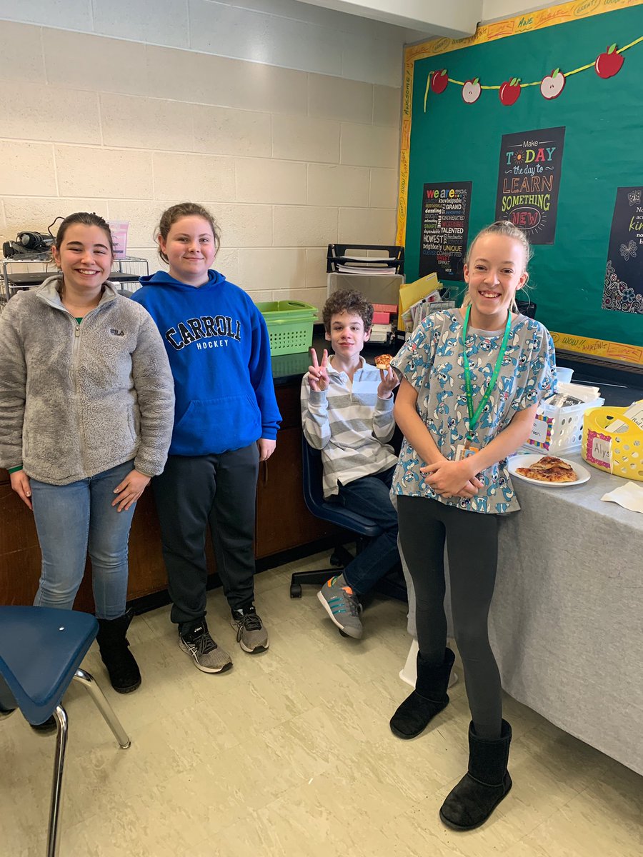 frcswilde's tweet photo. Our 2nd semester Links lunch was a success. The friendships have already started forming. #WARH https://t.co/B6btQ6C6OL