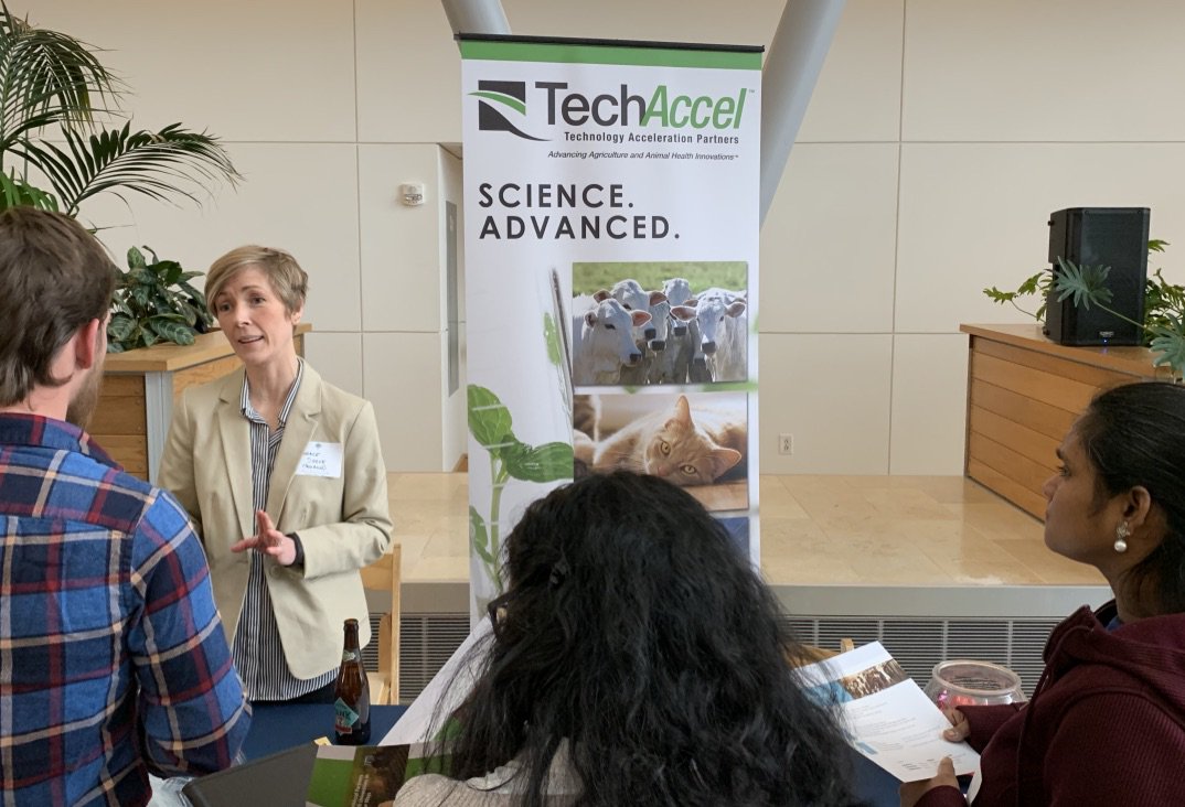 Tech_Accel's tweet photo. Thanks to @DanforthCenter for hosting #BioBash2019! We had a great time talking with everyone! https://t.co/VUKcVO4U26