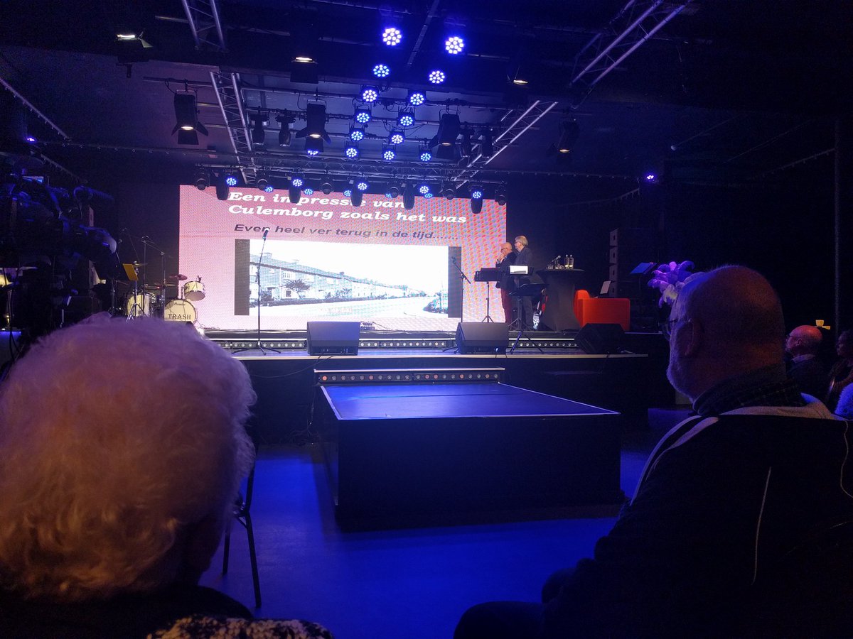 Senioren collectief #Culemborg organiseert prachtevent: 'herbeleving jaren 60'. Wel 300 senioren gingen terug naar hun jeugdjaren. Benieuwd of ze hun 'wilde haren' terug hebben gekregen?