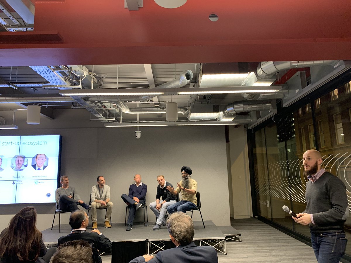 Graham Hobson from Photobox says the importance of being part of a community is critical for #startups to survive, especially in the early years. #TableTurn