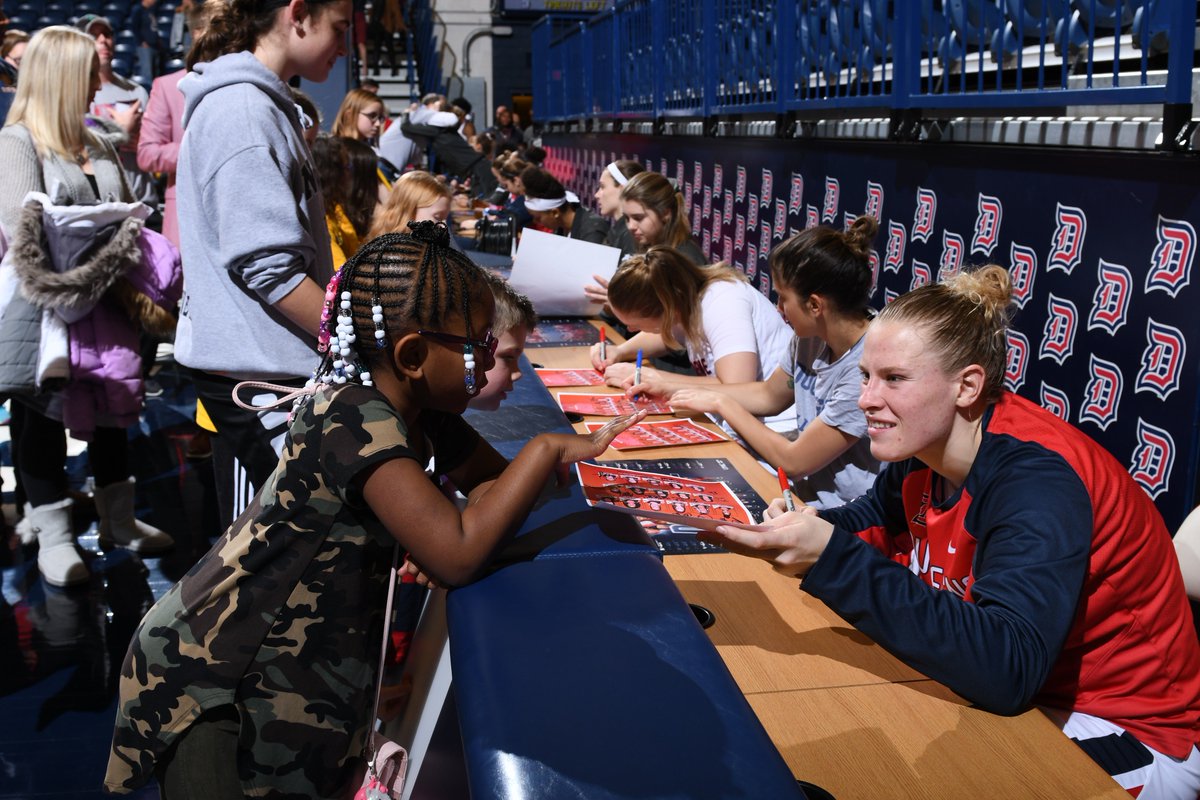 DuqWBB's tweet photo. Following Sunday's game vs. George Washington, the Dukes will be signing autographs for all fans! We'll also have a special guest joining us! 🖊️

@AprilRobinson32 will be closing out the autograph line! #GoDukes https://t.co/OBh4C0FOvJ
