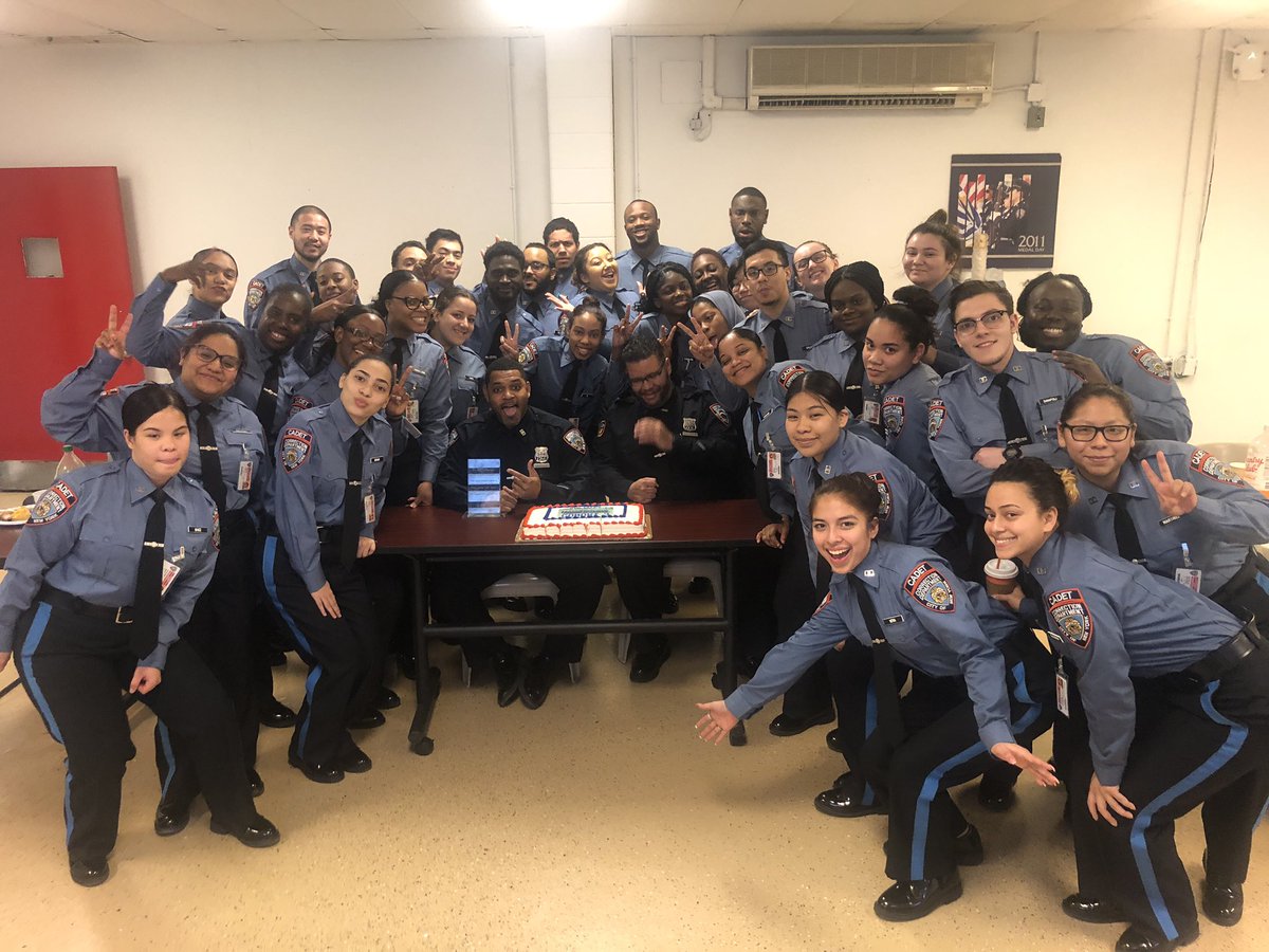 JJayCEEDS's tweet photo. Last day of Cohort 3’s training! Super grateful to our training officers and the bonds developed ✨ #JJAYCEEDS #johnjaycollege #SASP #NYCDOC https://t.co/K72my9STI1