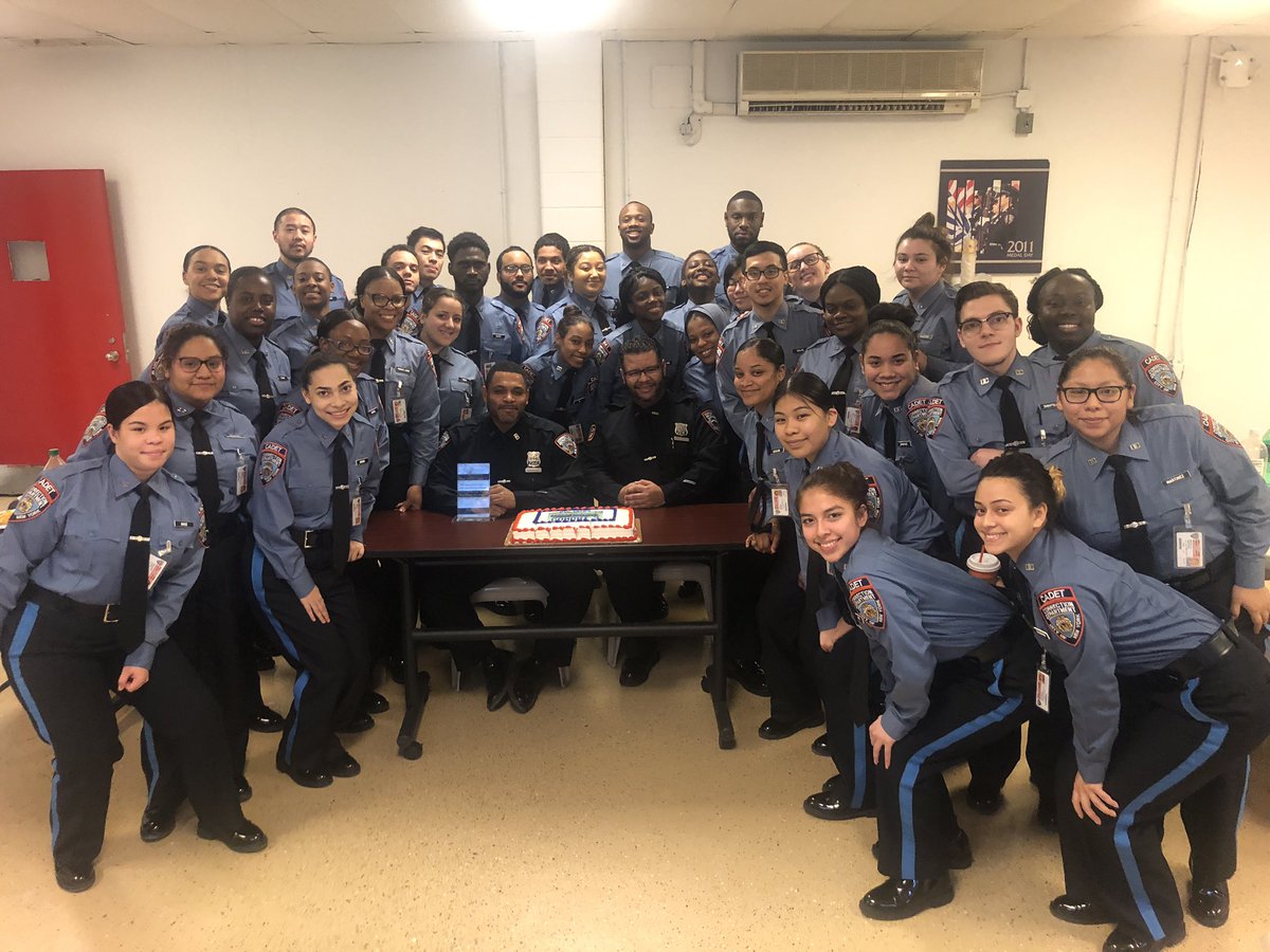 JJayCEEDS's tweet photo. Last day of Cohort 3’s training! Super grateful to our training officers and the bonds developed ✨ #JJAYCEEDS #johnjaycollege #SASP #NYCDOC https://t.co/K72my9STI1