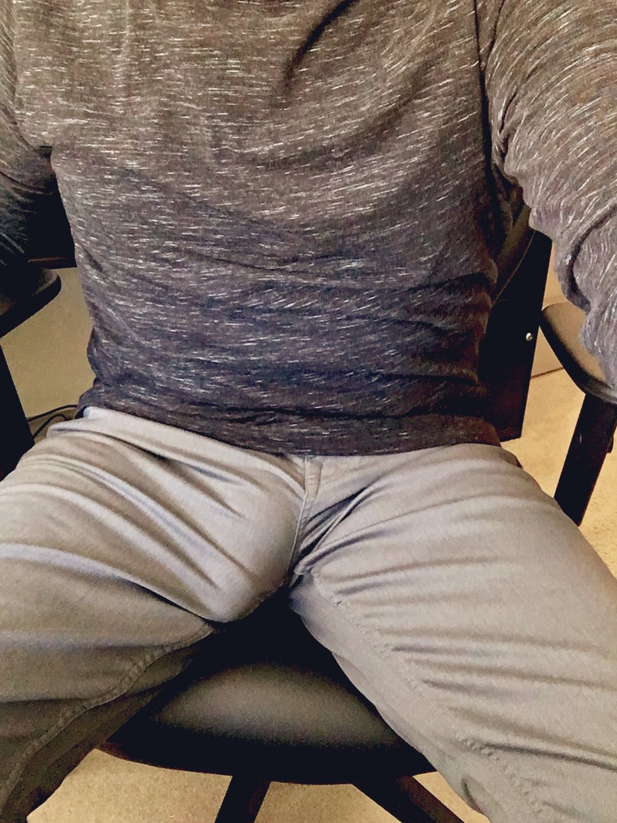 Giving some new BR pants a trial run #bulgealert #bulge #bigbulge #dickprin...