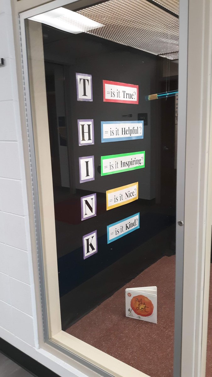 Getting ready for Digital Citizenship Week at SDCSC with this awesome display at Aurora Elementary.  <a href="/AuroraRedDevils/">Aurora Elementary</a> #SDDigCit #SuccessDriven