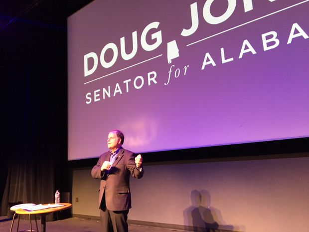 aldotcom's tweet image. A Doug Jones bill would add interest to federal workers’ back pay after the shutdown:

“If the federal government can charge you interest for being late on your taxes, then it should be paying interest on late paychecks,” Jones said in a statement. trib.al/8ORofqx