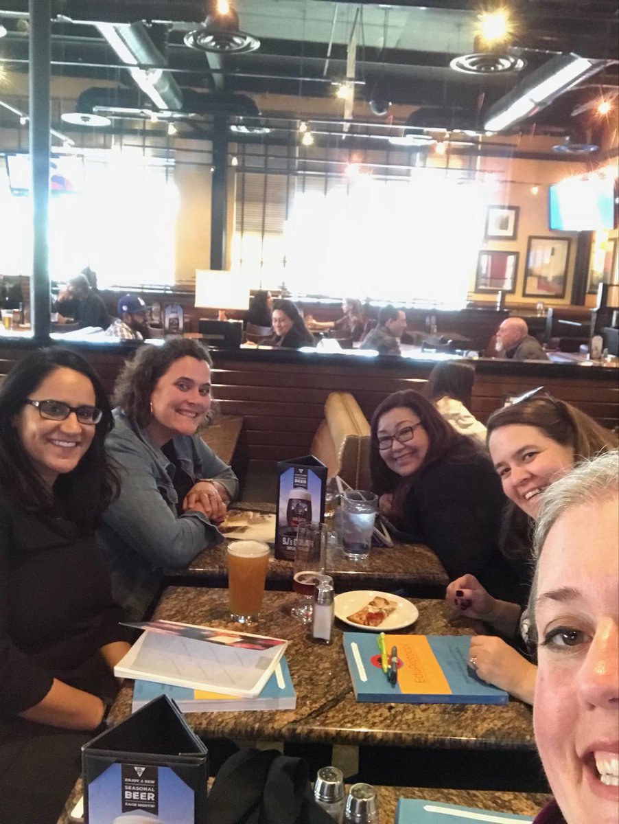 MsVOlliff's tweet photo. Inaugural educators book club discussing @eduprotocols. Thanks @jcorippo @mhebern for all the resources! Level 4 #OUExpress 🤗 https://t.co/lwxlrPDF0I