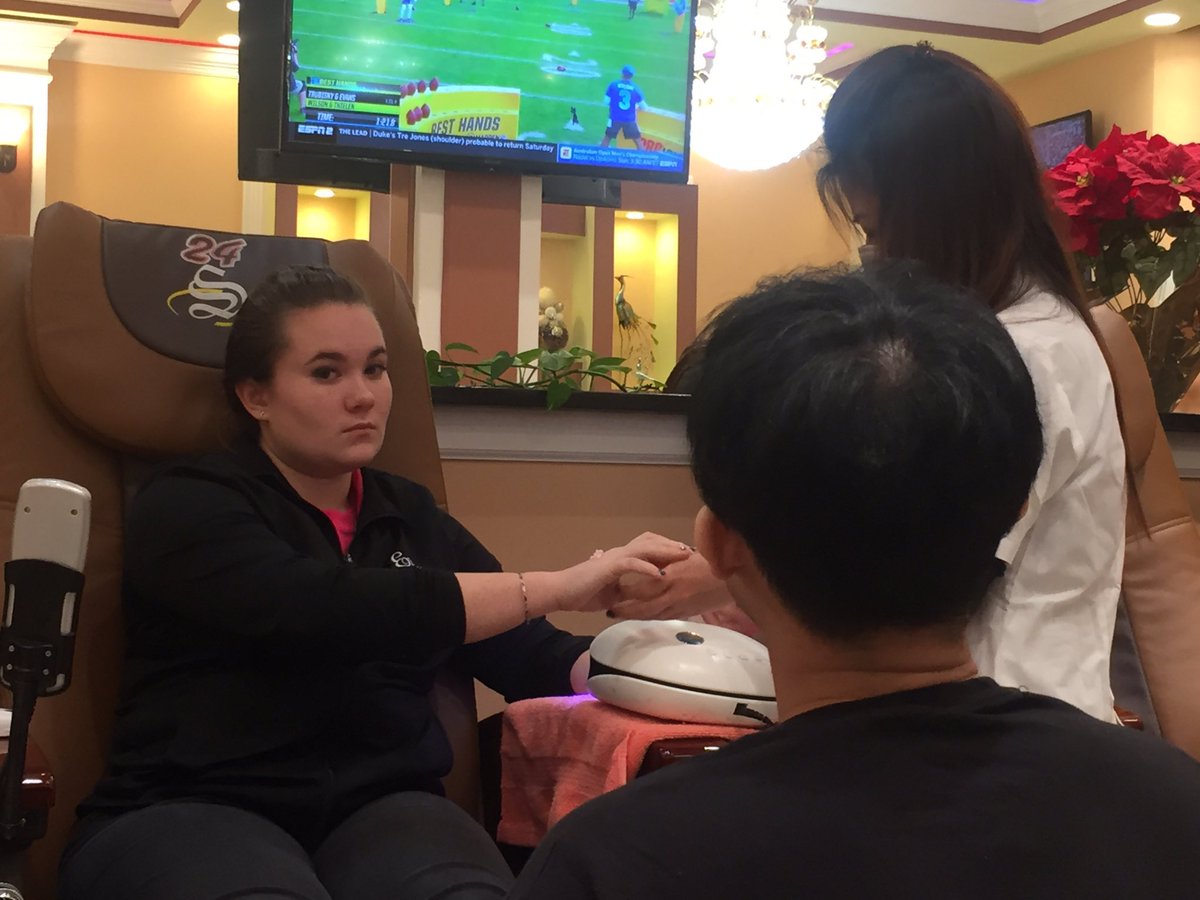 JoeysIrishPower's tweet photo. Getting pampered in preparation for Miss Brookwood.  She’s like “what did I get myself into?” Lol or she wants to pass out (like me!). And I opted for a sparkly manicure. my old #winterhands https://t.co/rOC0GA2YK5