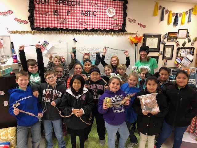 mtvernones's tweet photo. MVES Green Team visited Mt. Pleasant Recycling &amp; Scrap today.  They turned in 4 bags (66lbs) of cans for $20!  #mvestigertribe #itsagretdaytobeatiger #reducewaste #recycle https://t.co/fnrVimWdVr