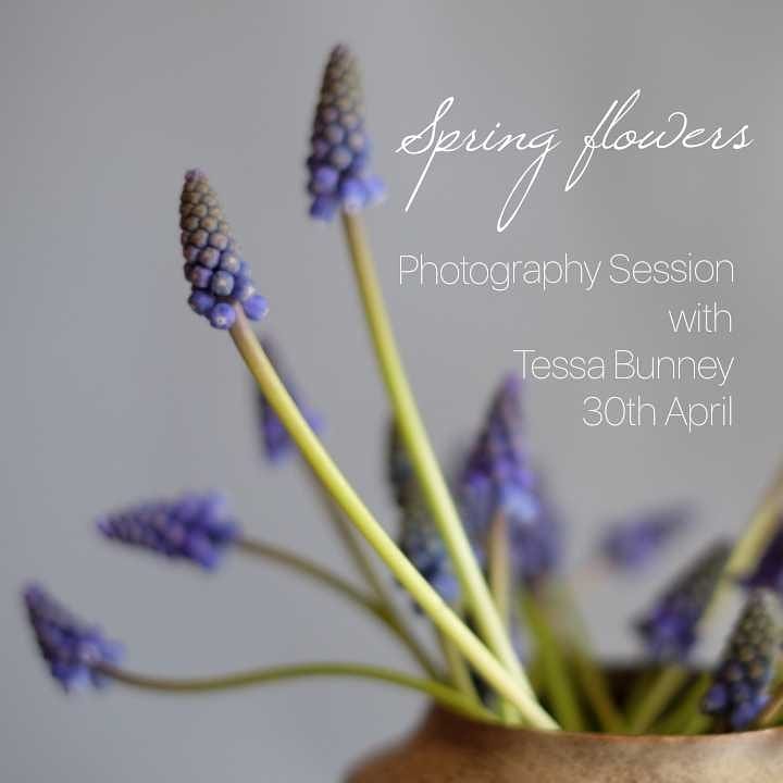 pickedatdawn's tweet photo. Photography Sessions. Spring flowers at Picked at Dawn with @tessabunney .🙆‍♀️🙆‍♀️ https://t.co/XCoBPG1lBE