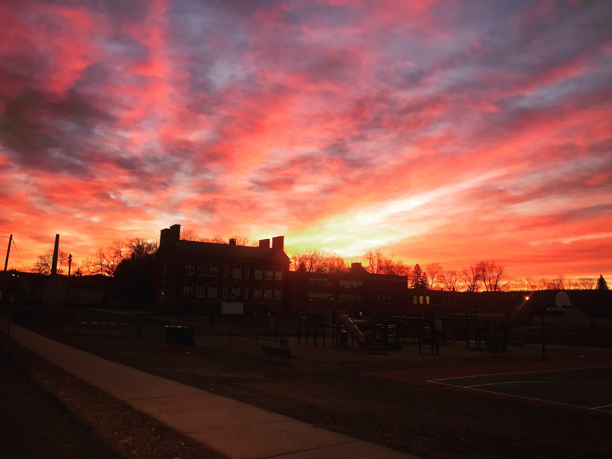 A beautiful sunrise captured by STEM Specialist Ms. LaFleur. Enjoy your weekend!