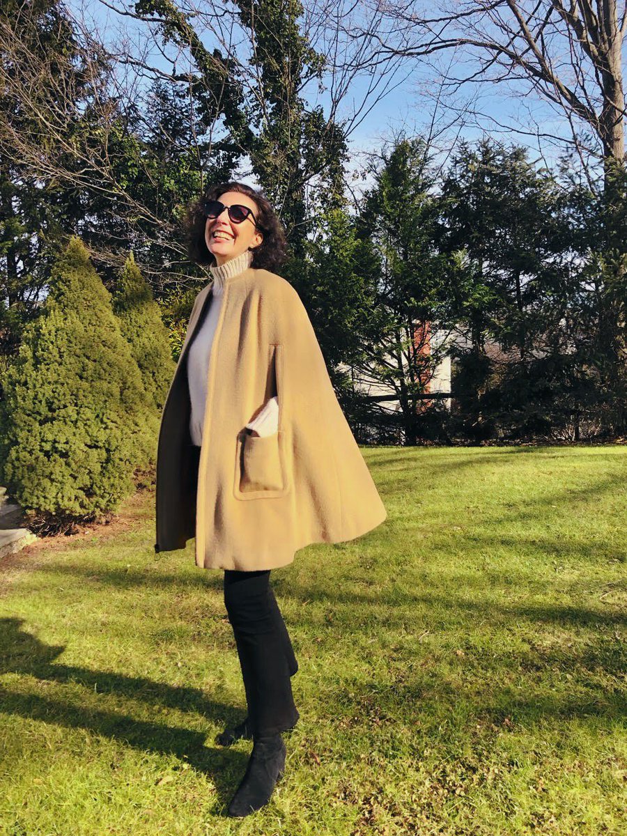 Find yourself doing things that aren't really in sync with your goals (like attending events because of FOMO)? Setting priorities is your first step to getting where you want to go... instagram.com/p/BtEgz6agAgQ/