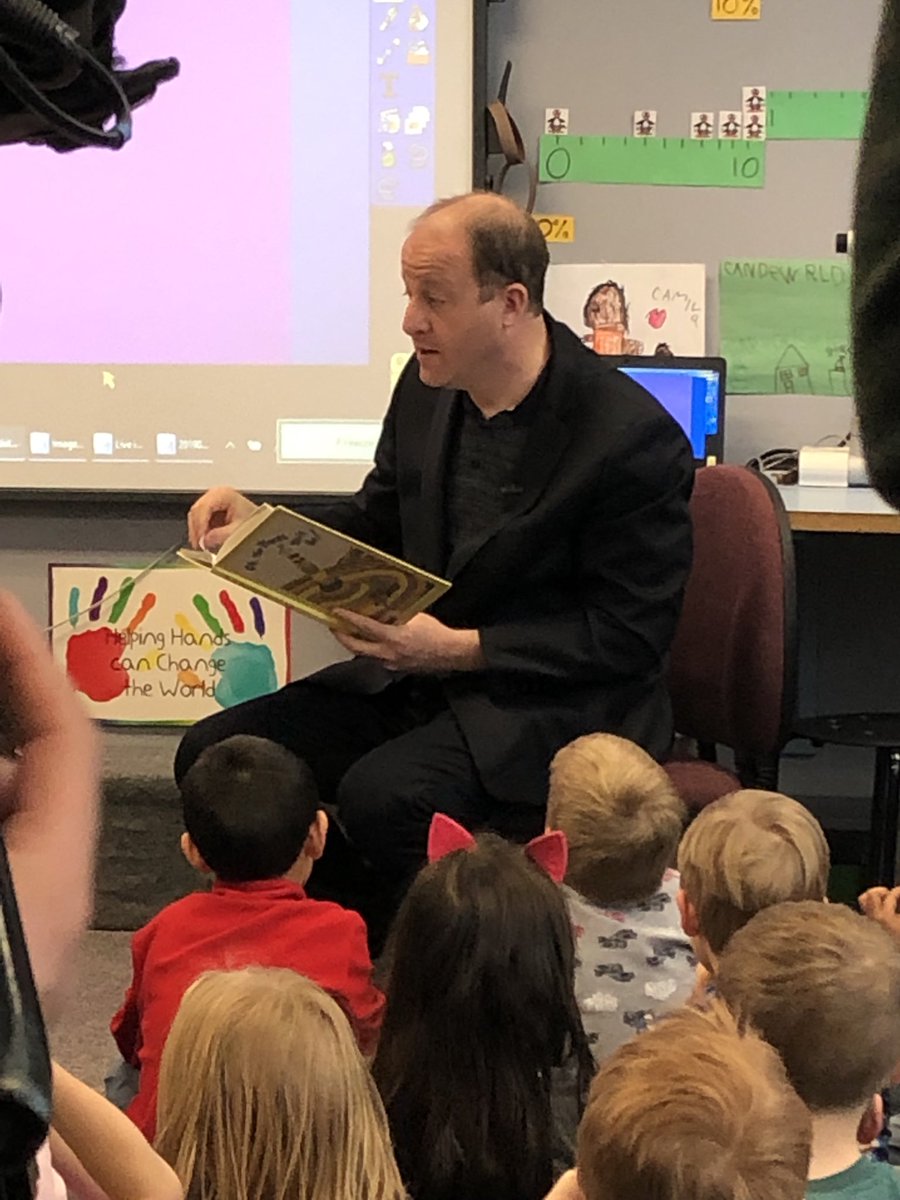 coloradoconnors's tweet photo. The Governor of Colorado reading to Kindergarten students at Trailblazer Elementary @TrailblazerD11 @D11Supt @CSSD11 https://t.co/8jZJrySdEj