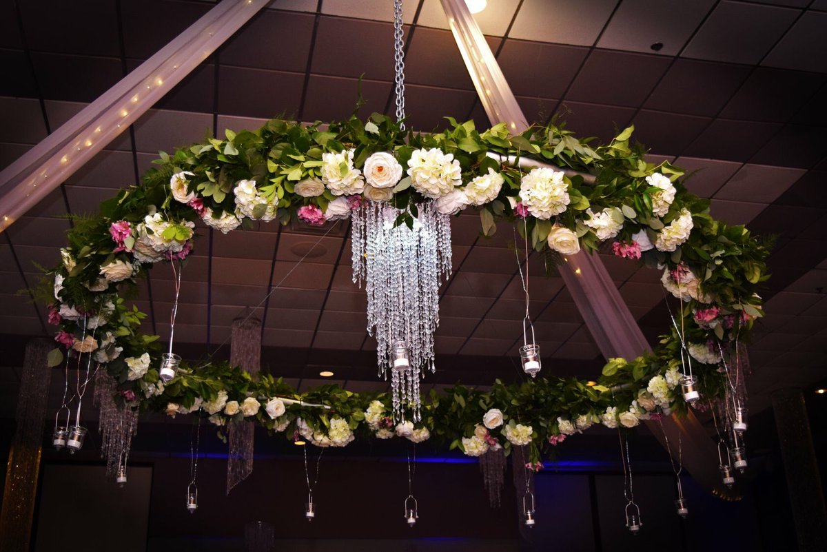 Landerhaven tweet media