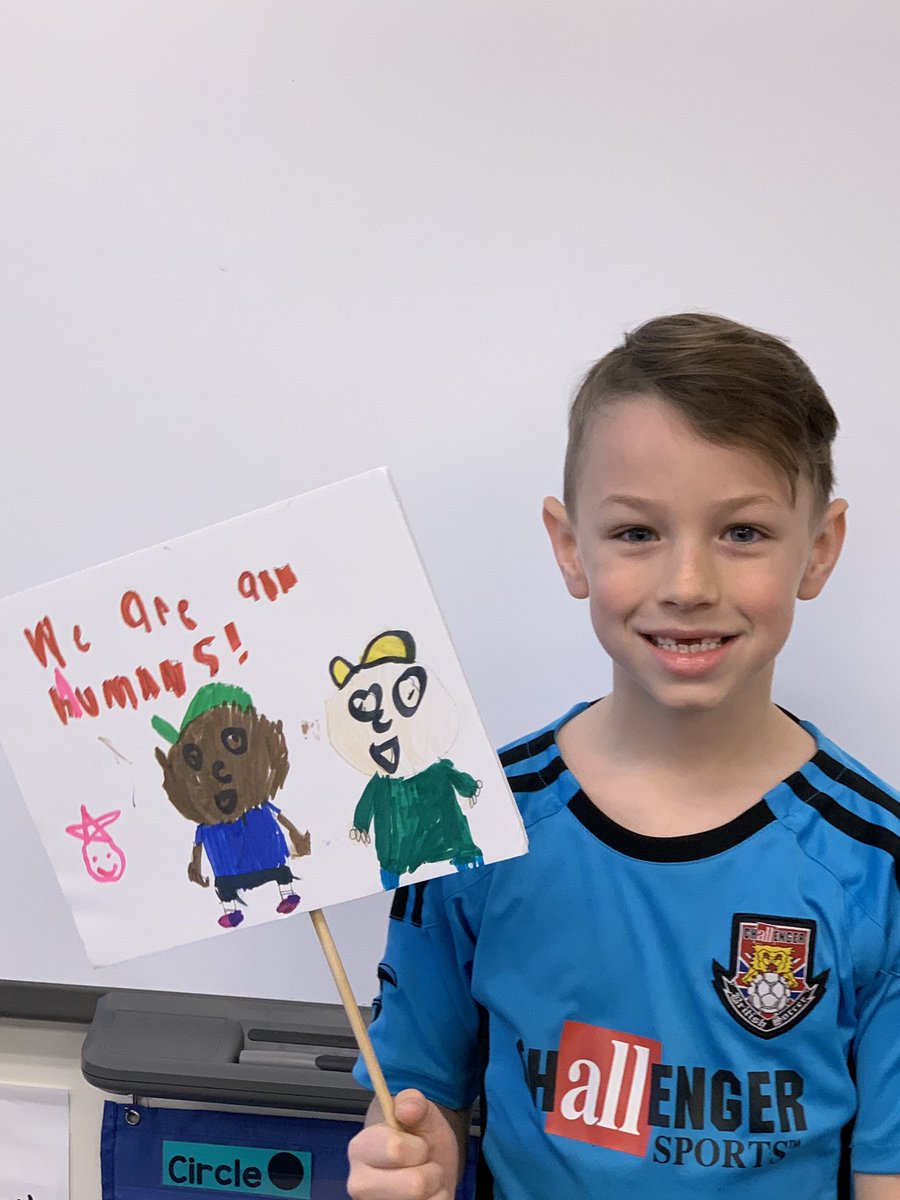 AshleeUpp's tweet image. We had so much fun with the #peacesignsproject! This project developed by @CollinsNBCT unites students with classrooms around the world to promote unity and peace through the creation of peaceful signs and demonstration marches.