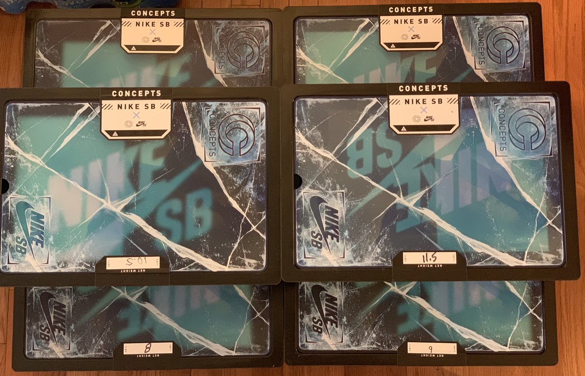 Last cop before the end of 2018...oldie but goodie! Shout outs to the fam: <a href="/blasmoji/">Blasmoji 🎊</a> <a href="/phutfut/">phutfut.eth</a> <a href="/tianaporta/">Tiana Porta</a> <a href="/swooshkilla/">PHAMPRICE</a> @SKSupply <a href="/jeru035/">Jeru035</a> <a href="/Cybersole/">Cybersole</a>