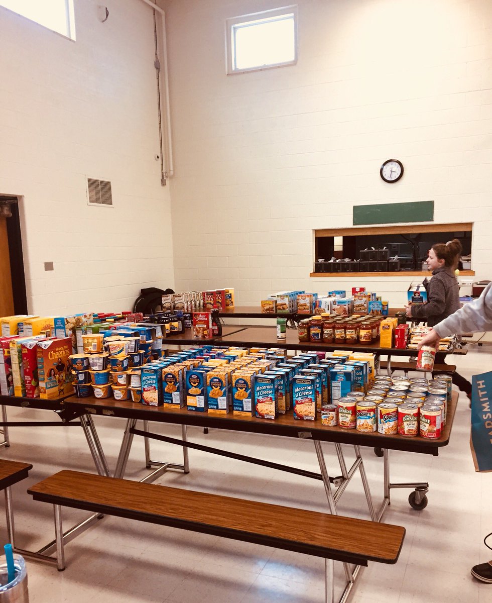 ahawker4's tweet image. Food Pantry pop up tomorrow morning, Saturday, January 26th, 9:00-11:00 AM Mount Vernon and all surrounding areas @ Washington Elementary in Mount Vernon! Please share!!! @MVCSDMustangs @WEatMV