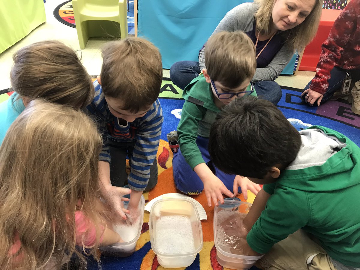 MissMaryPreK's tweet photo. Too cold to go outside but students did experiments inside...what soap will make the most bubbles and painting in snow! https://t.co/PyH0hDPbvI